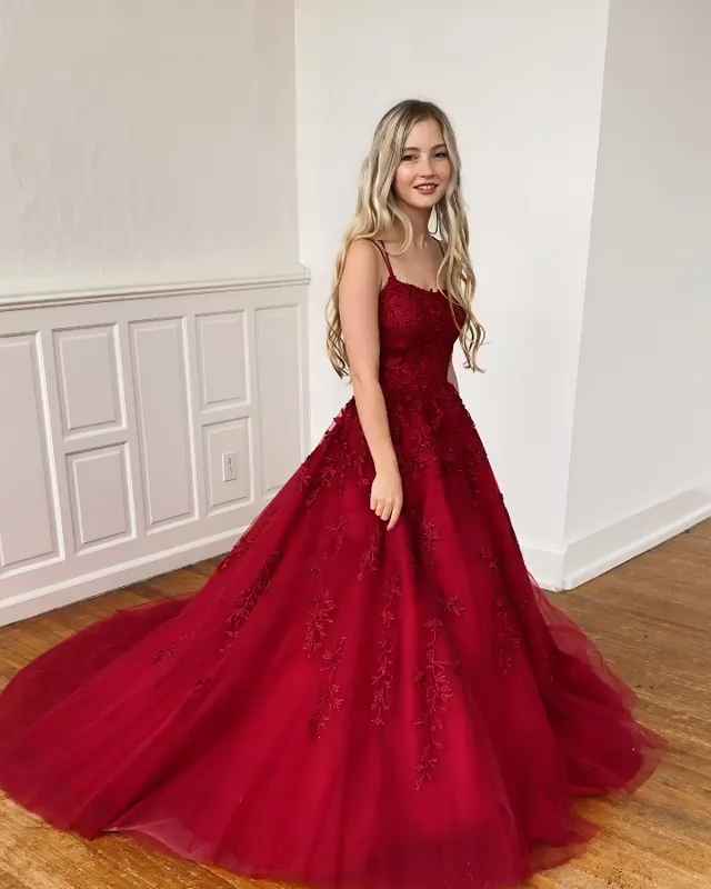 Dancing in the Red Gown -   14 dress Ball tulle ideas