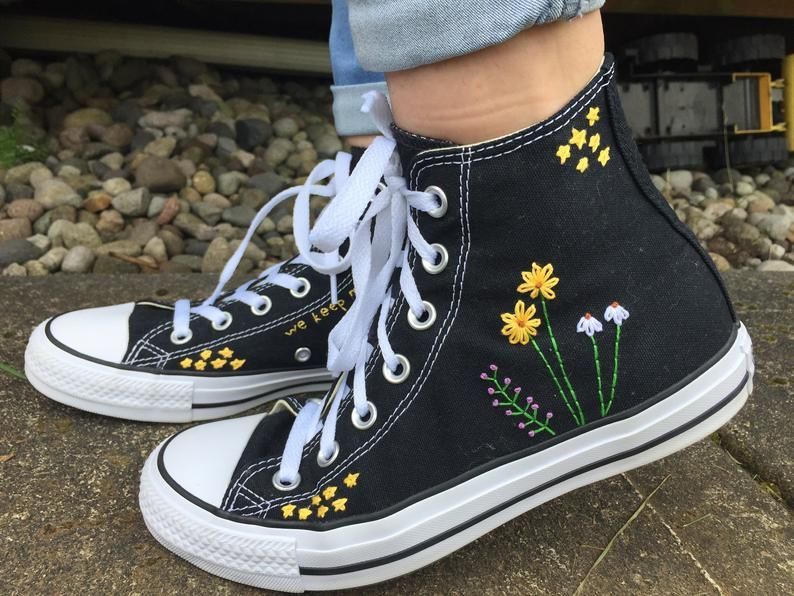 Stars and Flowers Embroidered Converse -   17 DIY Clothes Shoes outfit ideas