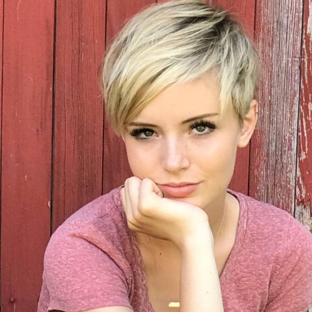 Hair, Style, Makeup & Fashion on Instagram: “Here's a sweet pixie. It's from @gracieliaa - вњ‚пёЏвќ¤пёЏвњ‚пёЏвќ¤пёЏвњ‚пёЏвќ¤пёЏ#pixiepalooza” -   17 hair Short pixie ideas