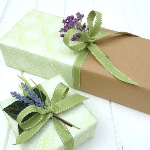 17 wedding Gifts wrapping ideas