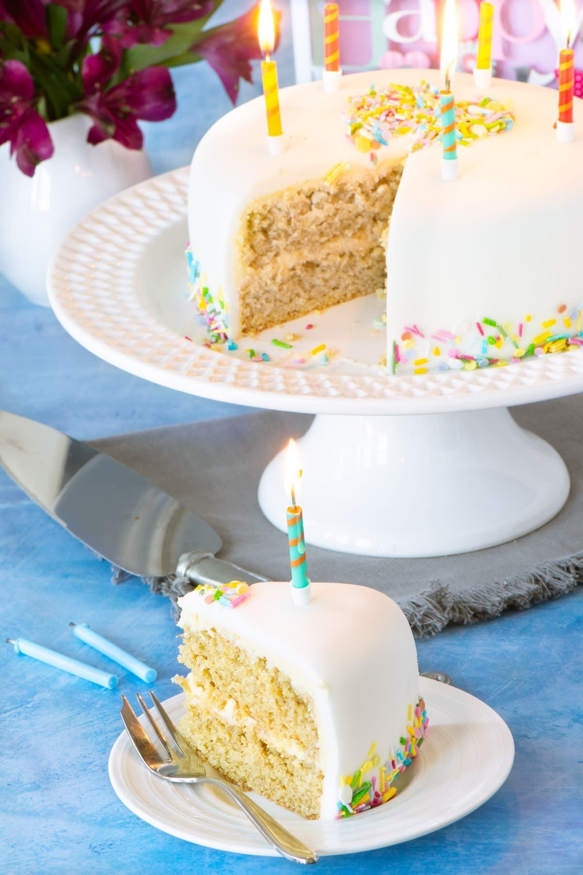 Vegan Birthday Cake (Vegan Vanilla Sponge Cake) -   18 birthday cake Vegan ideas