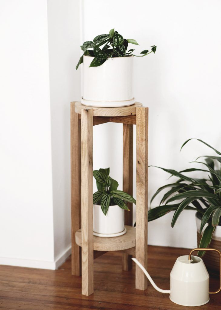 DIY Wood Plant Stand -   18 plants DIY wood ideas