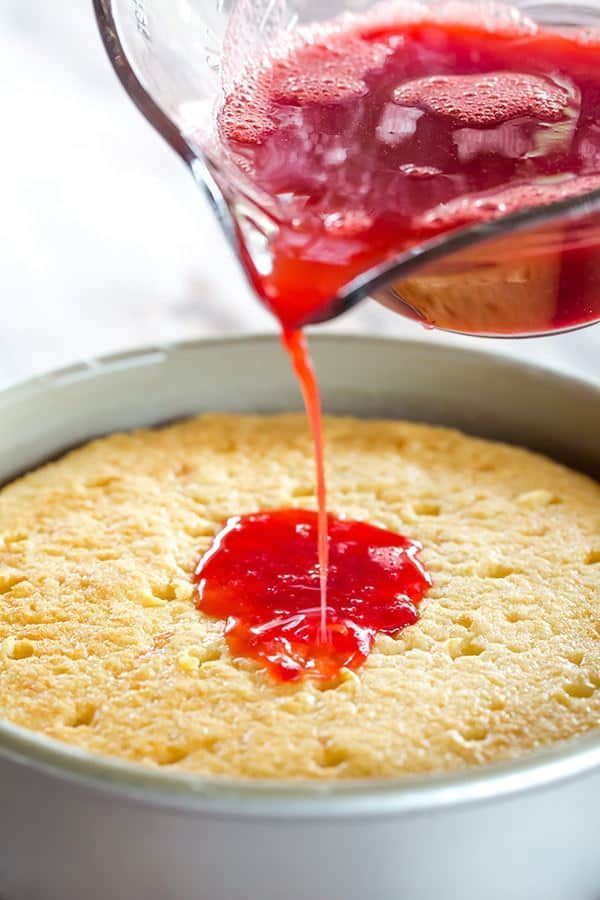 Strawberries & Cream Layered Poke Cake -   23 cake Beautiful strawberries ideas