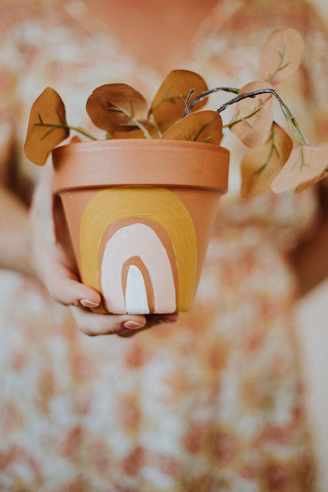 These Painted Terracotta Pots make a cute DIY Gift! — Clever Poppy -   11 planting Painting flower pots ideas