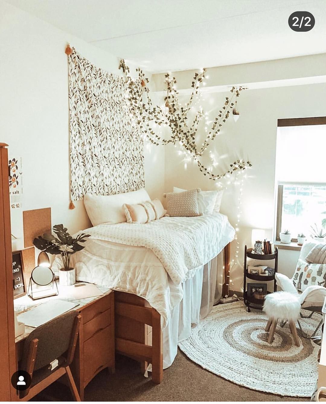 26 Best Dorm Room Ideas That Will Transform Your Room - By Sophia Lee -   18 room decor Simple ideas