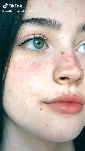 freckles. -   13 makeup Tumblr pecas ideas