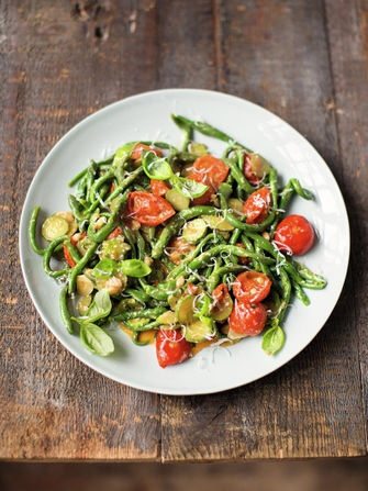 Spinach pici pasta | Jamie Oliver recipes -   18 healthy recipes Pasta jamie oliver ideas