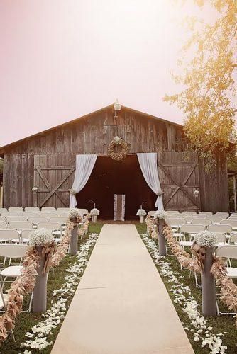 45 Romantic Barn Wedding Decorations | Wedding Forward -   19 barn wedding Inspiration ideas