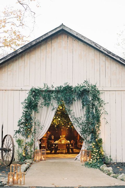 Planning a Rustic Wedding? Check Out These Gorgeous Barn Wedding Venues -   19 barn wedding Inspiration ideas