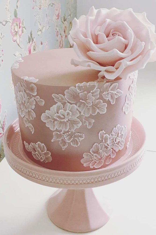 11 Wedding Cake Designers We Totally Love | Wedding Forward -   19 small cake Drawing ideas