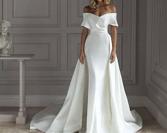 Wedding dress HILORI  Wedding dress  Bridal gown  Royal | Etsy -   16 dress Elegant silk ideas