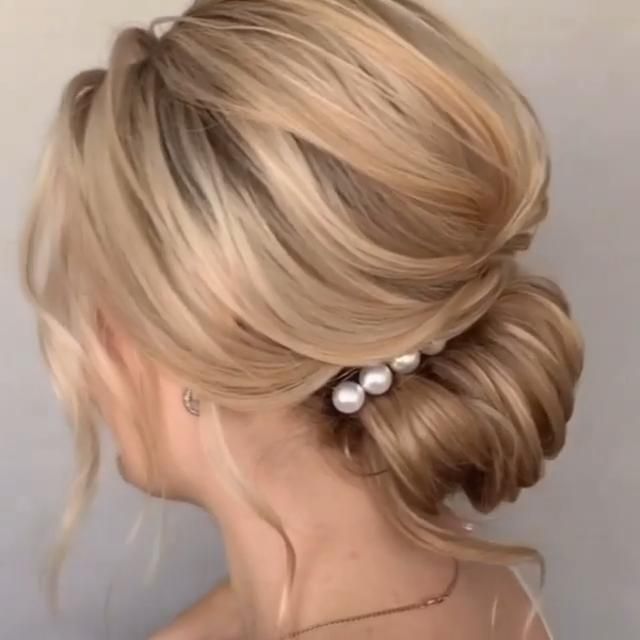 Wedding Hair updo with a pearl comb -   16 hairstyles Step By Step updo ideas