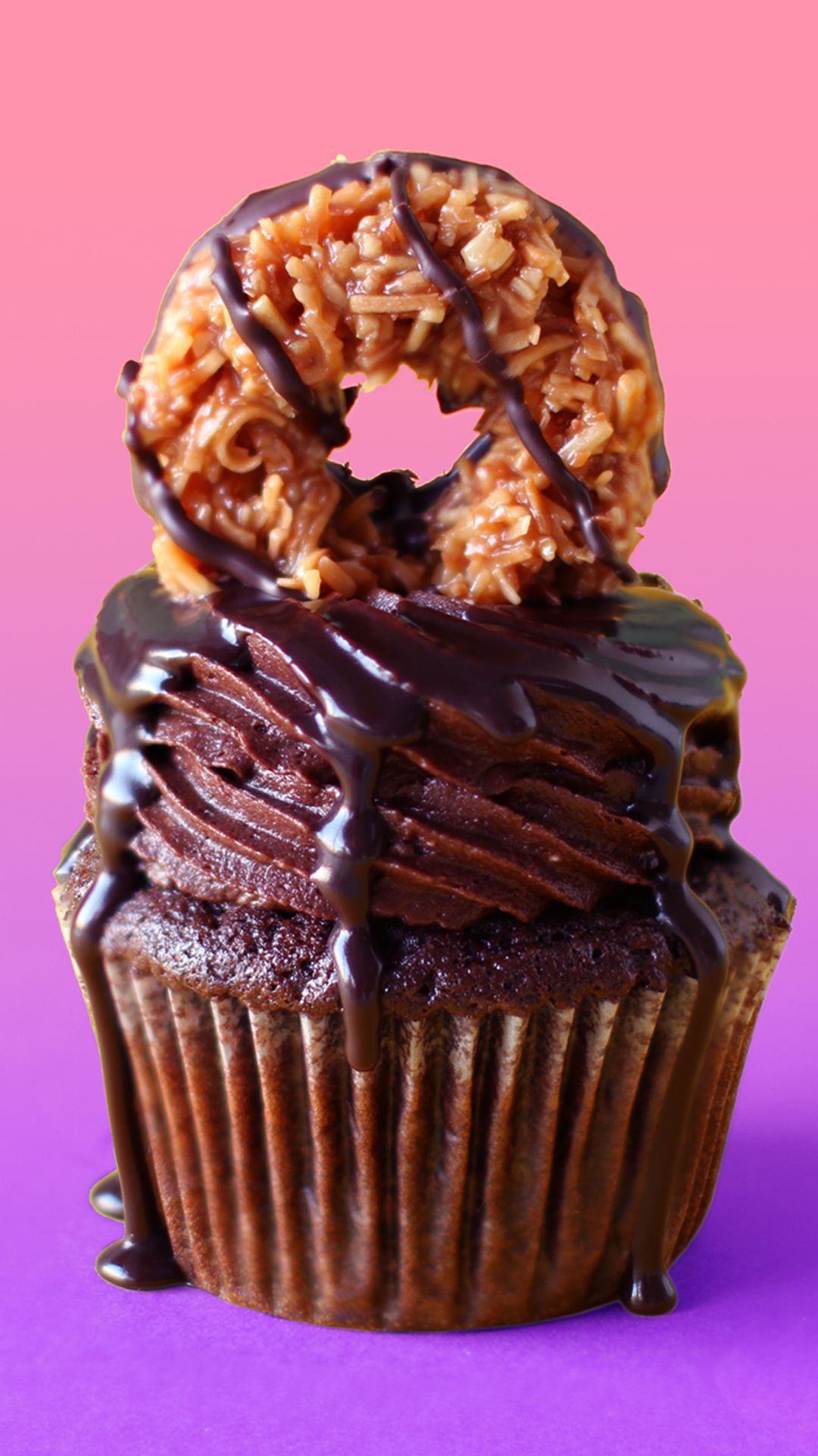 Girl Scout Samoa Cookie Cupcakes -   18 desserts Cookies girl scouts ideas