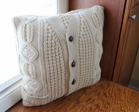 18 DIY Clothes Sweater pillow covers ideas