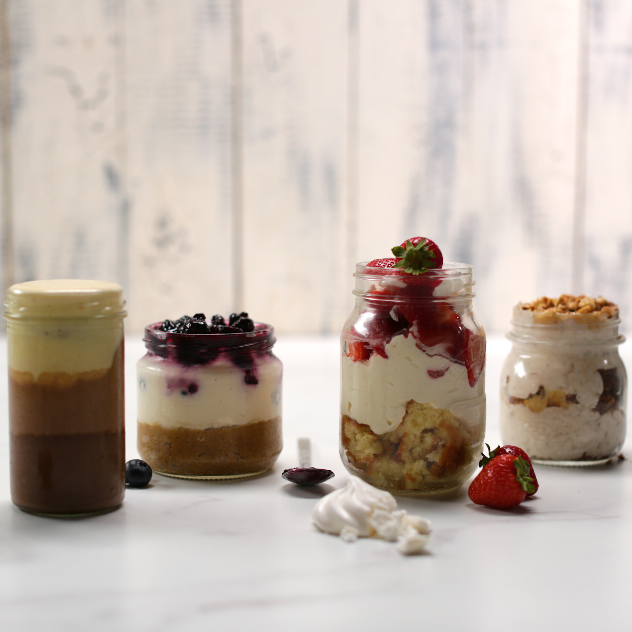 Jam Jar Desserts 4 Ways -   19 desserts Im Glas blaubeeren ideas