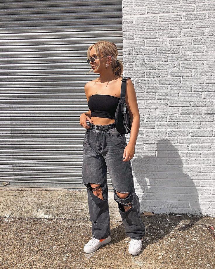 Amy Shaw on Instagram: “It's really hot (so I wore black obvs) -   14 indie style Edgy ideas