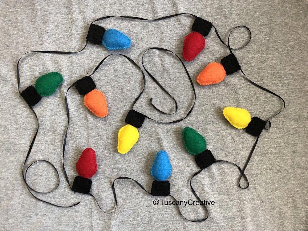 Christmas Decor Christmas Lights Garland in Felt -   19 diy Christmas Decorations felt ideas