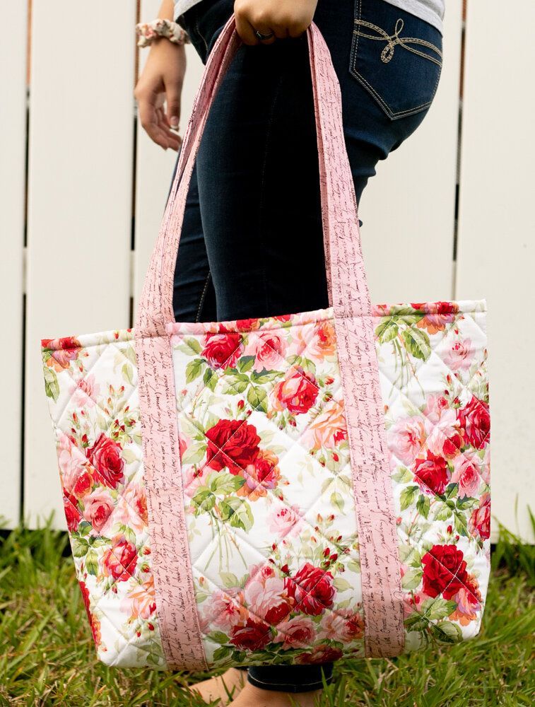 Sew Easy Big Tote Bag - free sewing tutorial — SewCanShe | Free Sewing Patterns and Tutorials -   diy Bag shopping