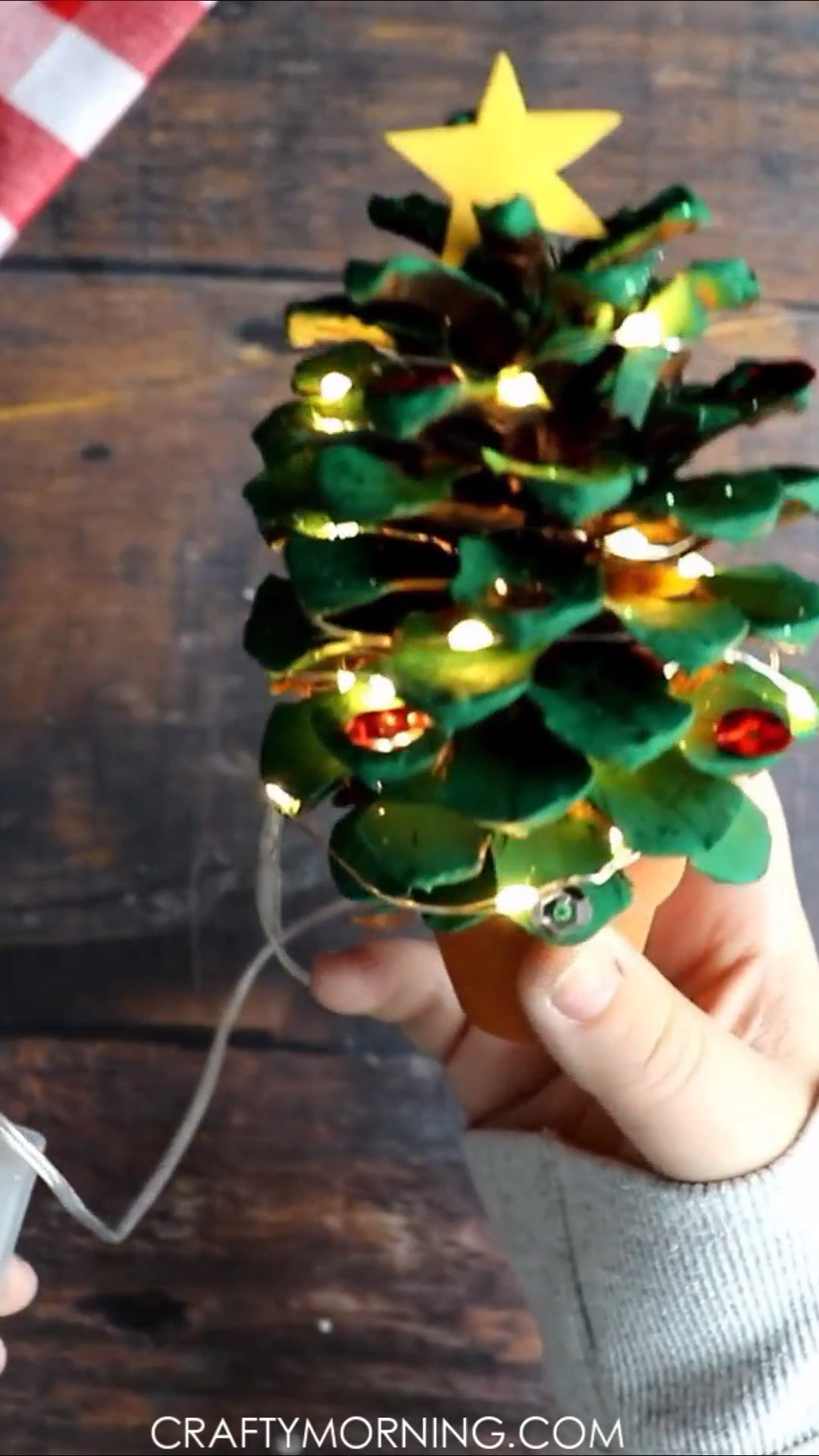Potted Pinecone Christmas Trees -   diy Decorations tree