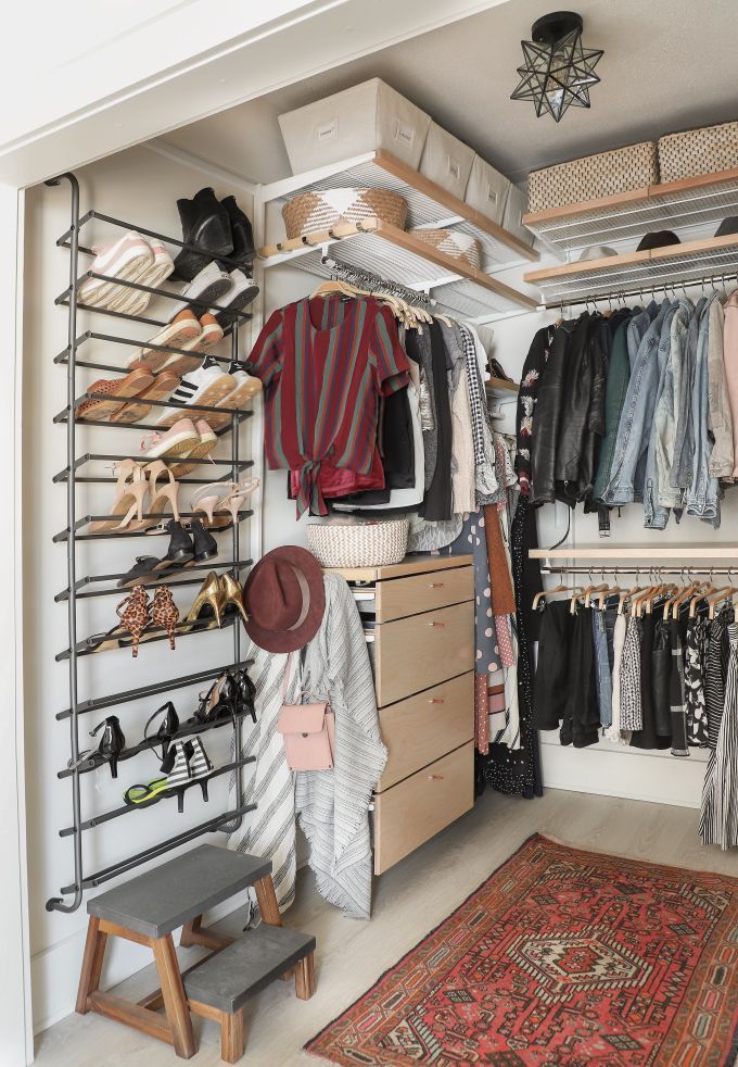 BARNHOUSE RENOVATION | Master Closet makeover - I SPY DIY -   diy Interieur dressing