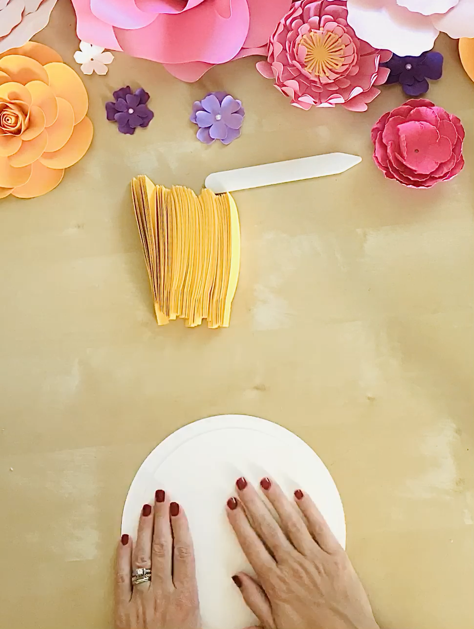 DIY Paper Flower Tutorial Floral Wall Party Decor Wedding Backdrop Spring Craft Sunflower Easter -   diy Paper letter