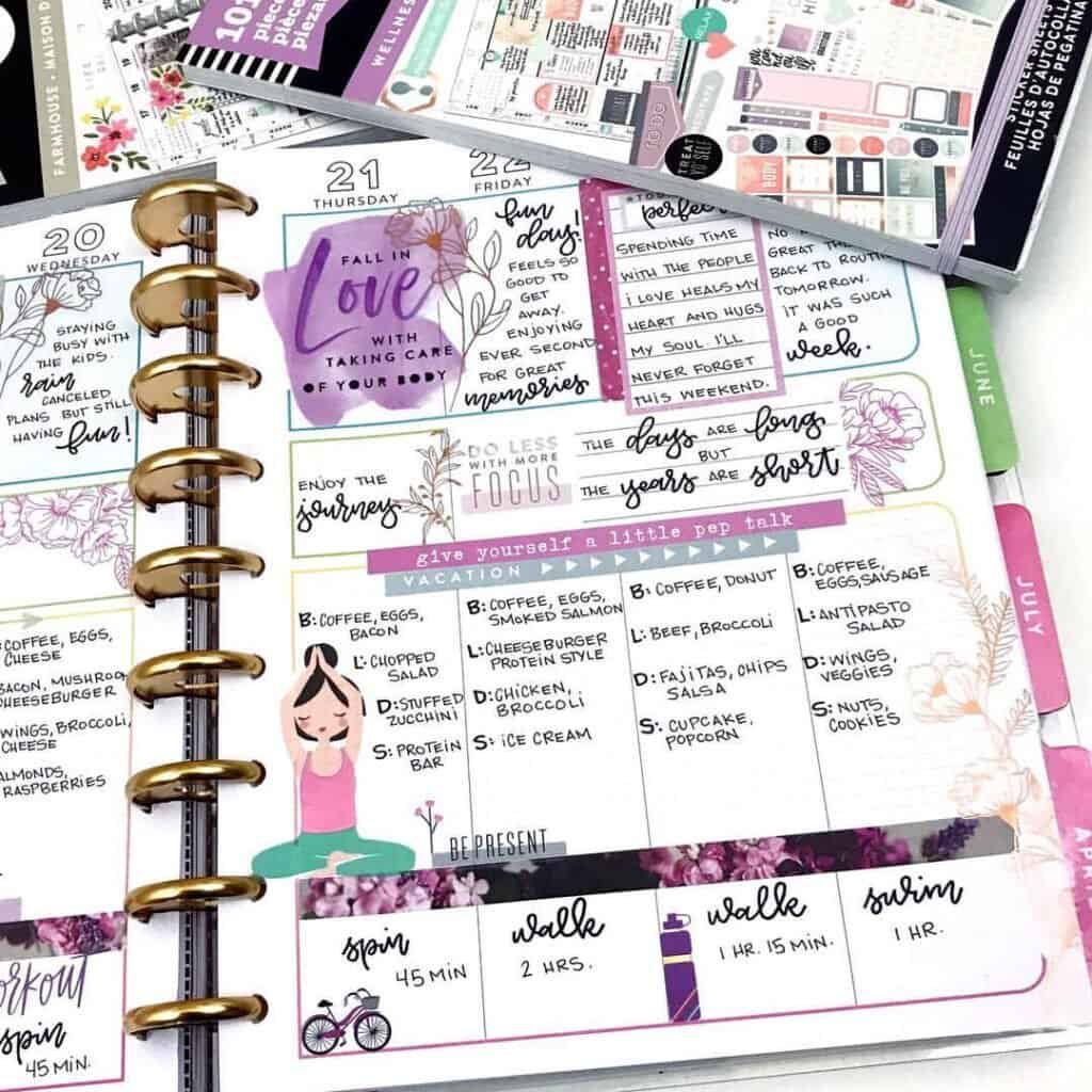 Using my Bullet journal for weight loss: Tracking, Planning and 71+ Examples | My Inner Creative -   fitness Planner inspiration