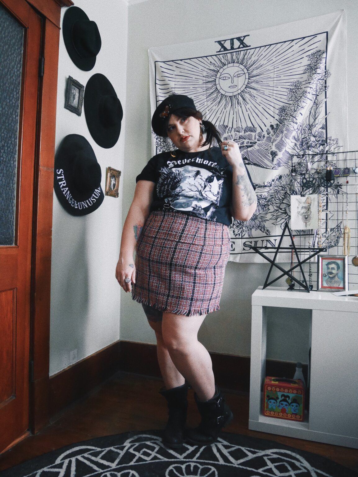 Plus Size Mix n' Match | outfit inspiration for when you're in a rut | Margot Meanie -   style 90s plus size