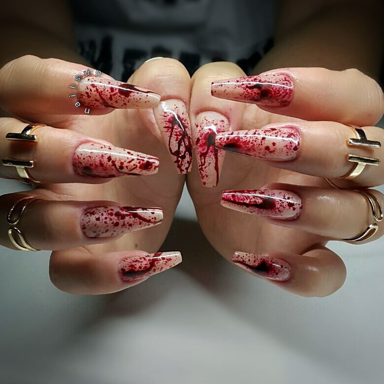 15 Over the Top Halloween Nail Designs for Die-Hard Halloween Fans -   14 halloween nails ideas