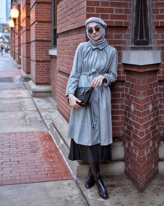 Tampil Memukau, 10 Gaya Hijab Dipadu dengan Topi Baret -   15 style Hijab topi ideas