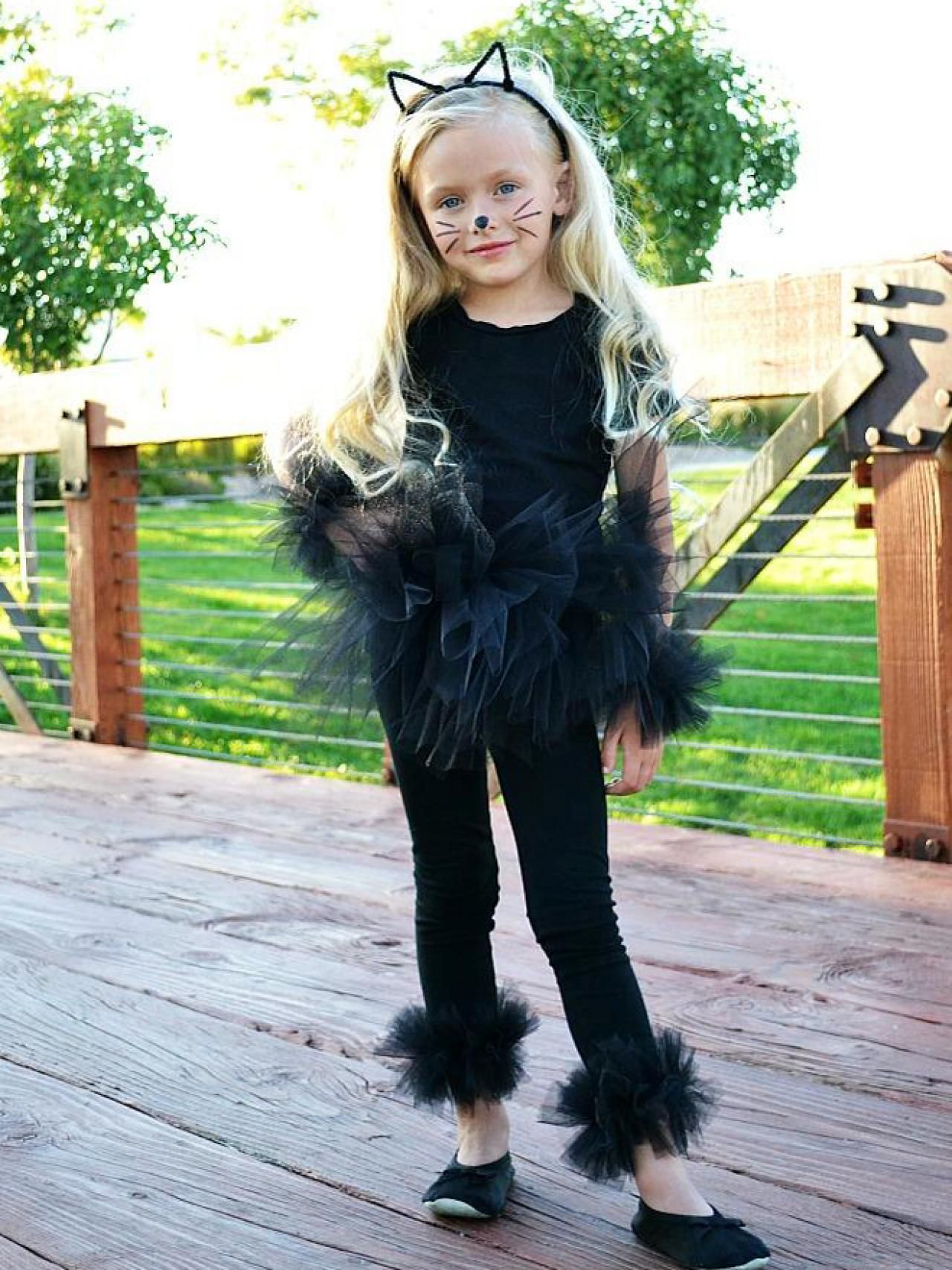 How to Make an Easy Black Cat Halloween Costume -   19 diy Halloween Costumes cat ideas