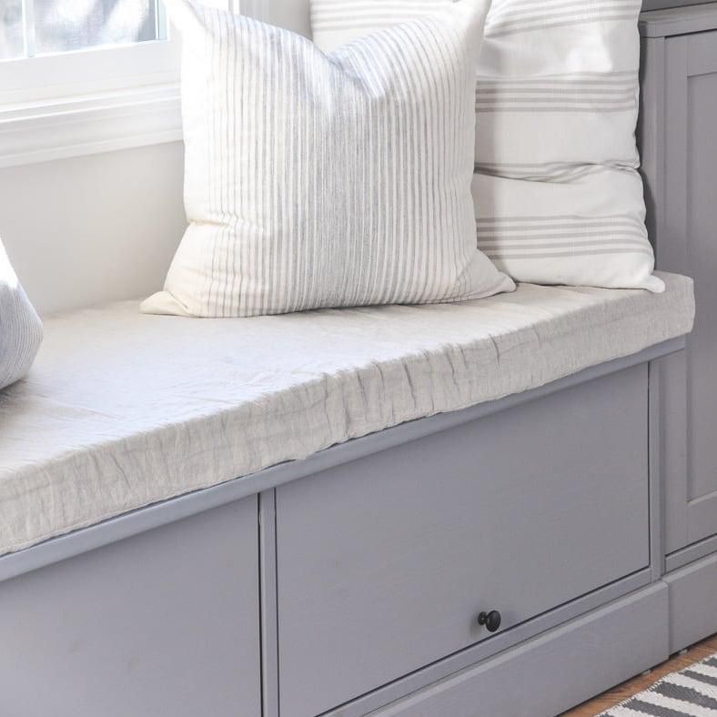 EASY DIY BENCH CUSHION WITH REMOVABLE COVER -   19 diy Pillows painted ideas