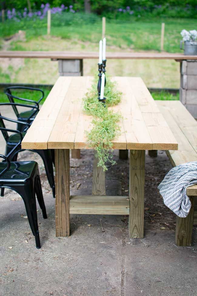 DIY Outdoor Farmhouse Patio Table -   21 diy Outdoor table ideas