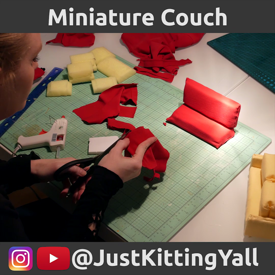 Miniature Couch Dollar Store DIY -   17 99 cent store diy Dollar Tree ideas