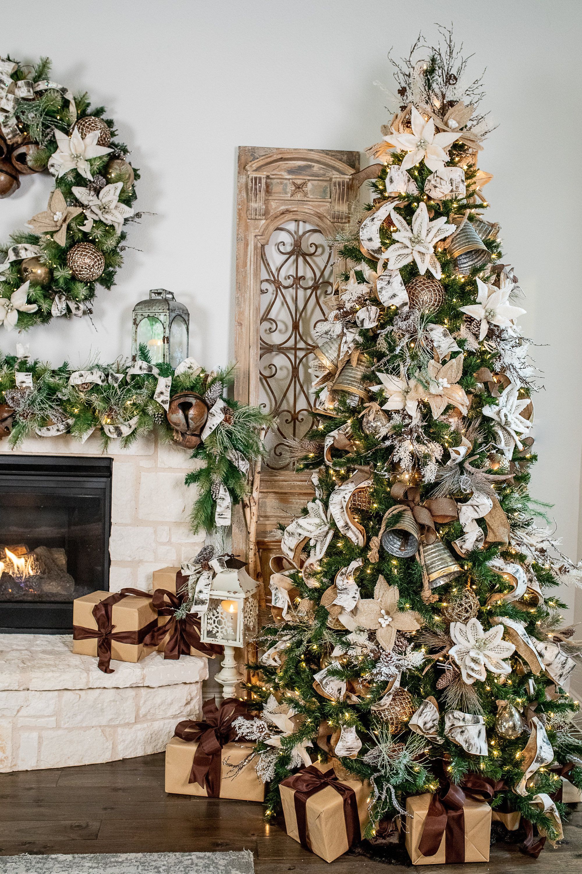 Top Trends in Christmas Home Decor for 2020 -   17 christmas tree decorations ideas