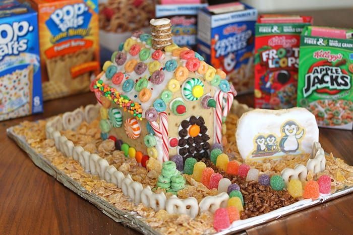 DIY Pop-Tarts Gingerbread House -   19 gingerbread house candy list kids ideas