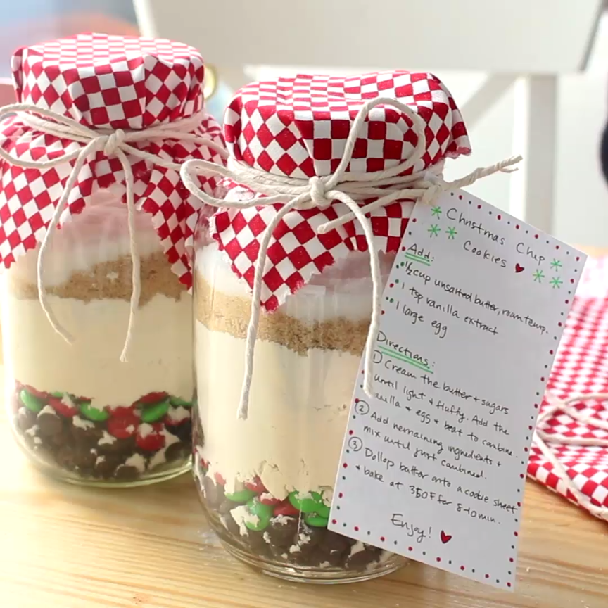 DIY Christmas Chip Cookie Mix -   24 xmas food gifts ideas