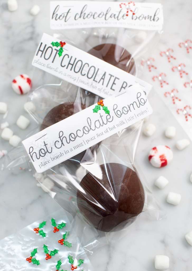 Hot Chocolate Bombs - A Great DIY Holiday Gift! -   24 xmas food gifts ideas