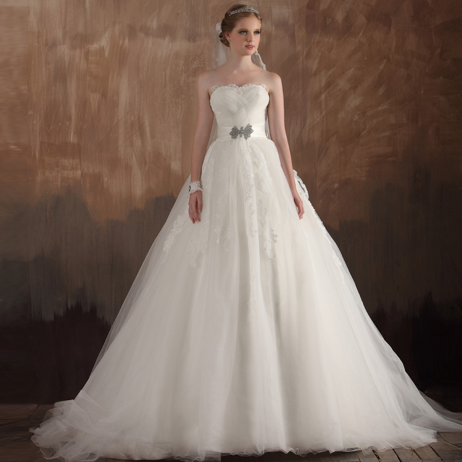 Organza over satin strapless A-line bridal gown,wedding dresses | PinPoint