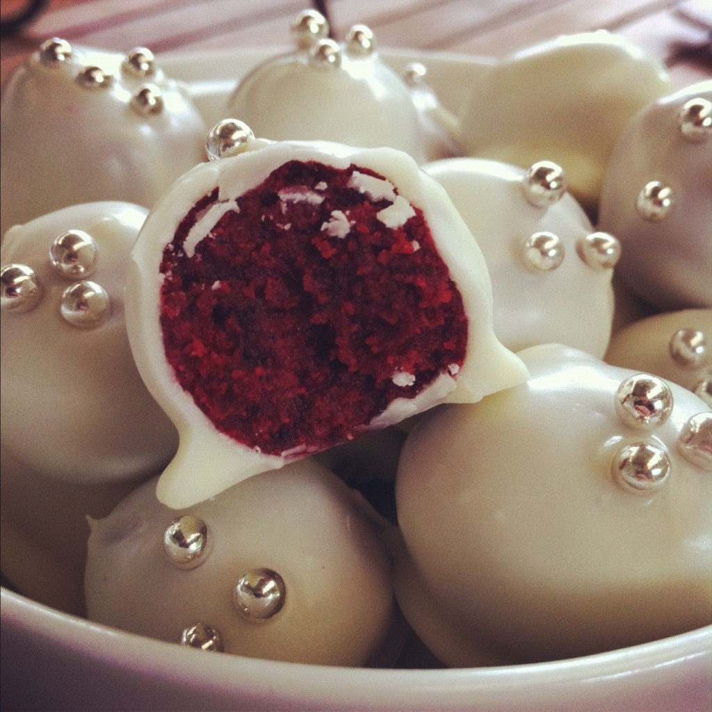 red velvet rum balls | PinPoint